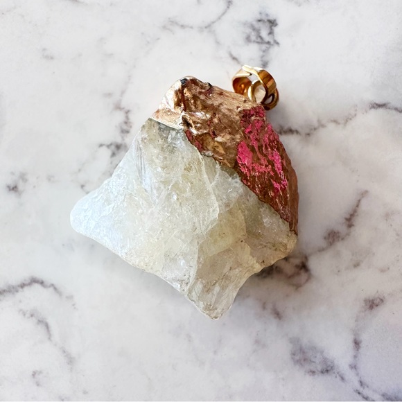 NEW White Quartz Pendant Gold Electroplated Single Bail Gemstone Pendant - Picture 2 of 4